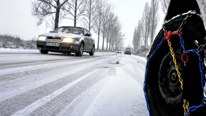 Circulaţie blocată pe DN 2, între Urziceni şi Buzău, coloana de maşini se întinde pe 10 kilometri