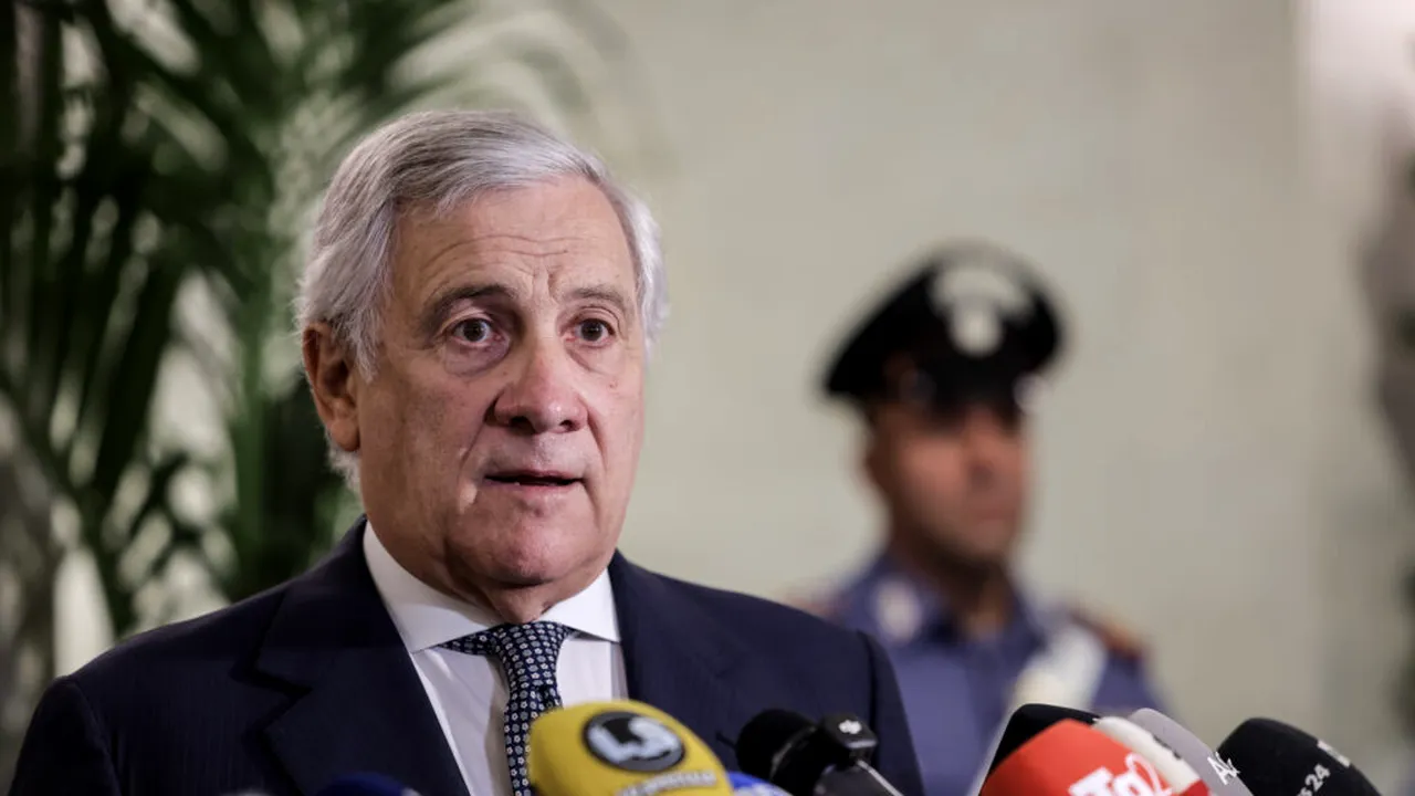 „Alege femeia cu fusta mai lungă!”: Sfatul halucinant dat de un important om politic care a aprins întreaga țară