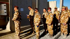 Sute de militari aflaţi în misiuni votează în Kabul, Kandahar, Priştina, Kosovo şi Saraevo - GALERIE FOTO, VIDEO 