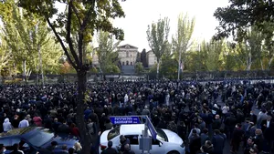 Armenii protestează împotriva acordului de încetare a focului din Nagorno-Karabakh