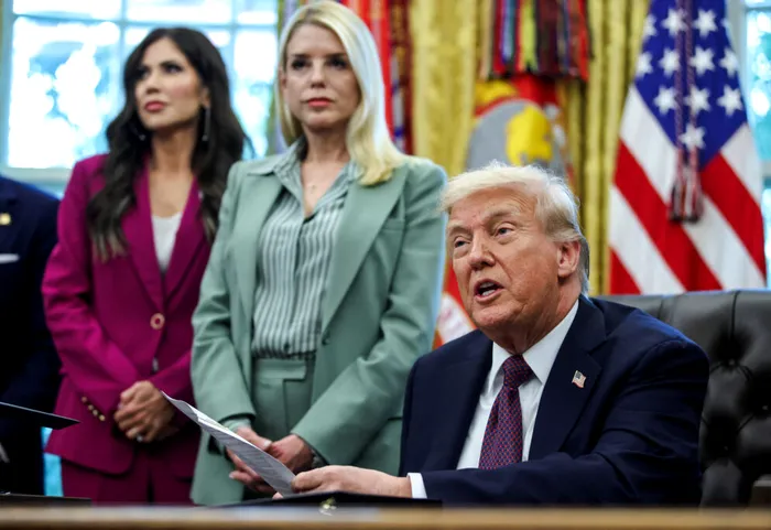 NEWS ALERT Donald Trump a demis-o pe Pam Bondi din funcția de procuror general al Statelor Unite