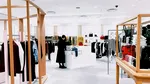Vinde doar haine mărimea S în Spania. Brandul italian care a declanșat un val de controverse