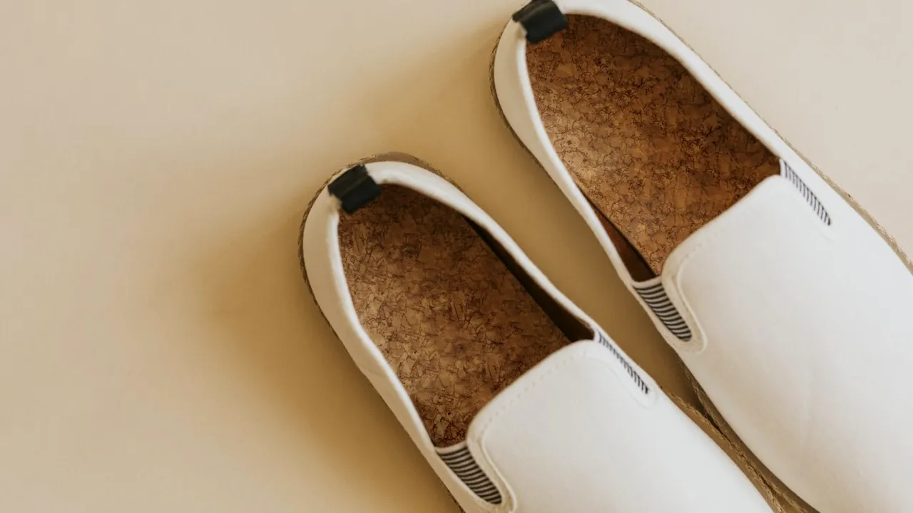 Păşeşte în vară - espadrile la modă pentru bărbaţi pentru fiecare ocazie (P)