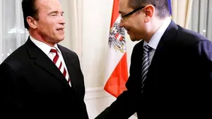 Ponta s-a întâlnit cu Schwarzenegger la Viena: L-am convins să vină în România