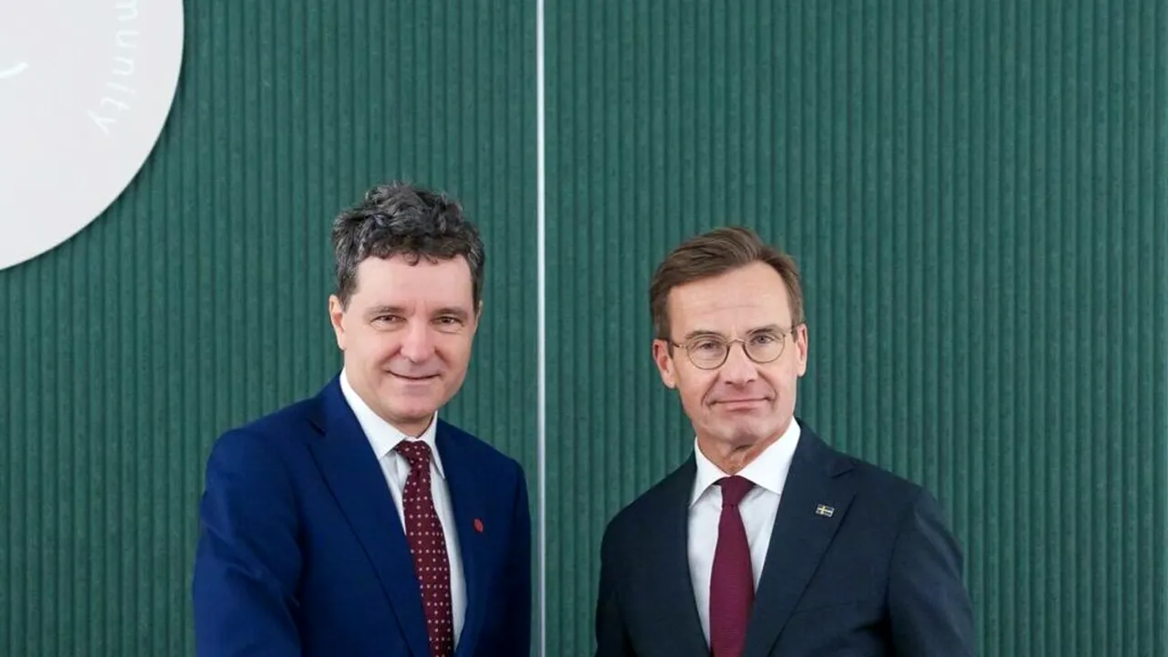 Nicuşor Dan a discutat cu premierul Suediei pe teme economice şi de securitate