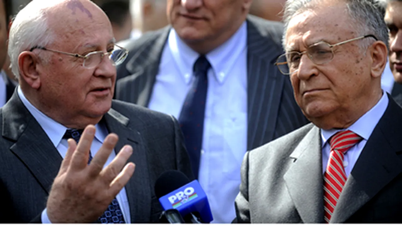 PREZENTUL FĂRĂ PERDEA Marius Oprea / Iliescu repudiază prietenia cu Gorbaciov, cînd acesta a murit, deşi ”erau prieteni din studenţie”, afirma Vladimir Bukovski 