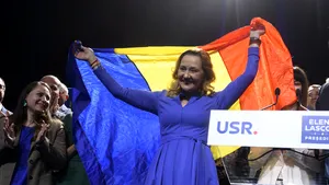 Elena Lasconi: Avem nevoie de un guvern de uniune naţională pro-europeană, cu PSD, PNL, USR şi UDMR