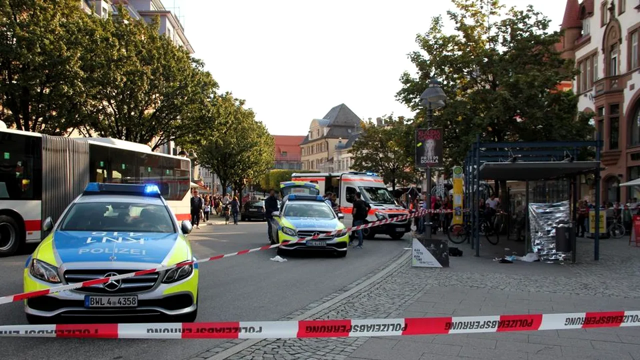 ALERTĂ ÎN GERMANIA: Cel puţin trei persoane, în stare gravă după ce au fost înjunghiate/ Autorul atacului, imobilizat de primarul din Ravensburg | FOTO, VIDEO