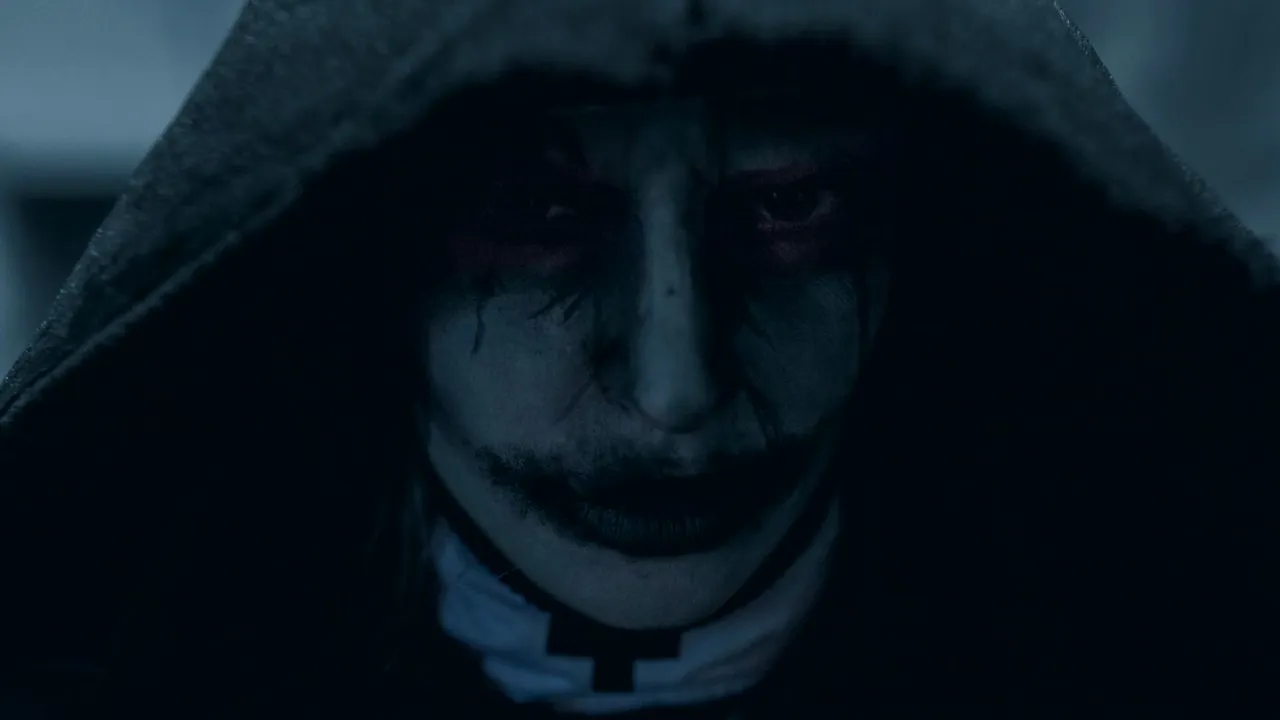 Exorciştii condamnă o carte care îi învaţă pe copii să invoce spiritele rele: Nu te încurci cu demonii