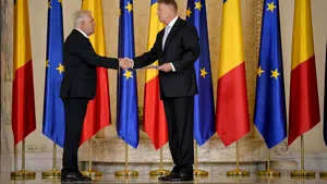Bucăţi dintr-o dronă rusească au căzut în România. Tîlvăr, despre informarea preşedintelui Iohannis: S-a bazat pe ce am avut la dispoziţie
