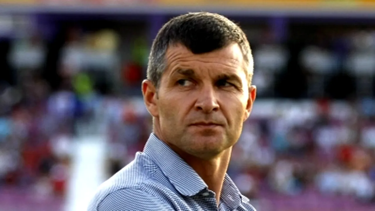 Sabău: Sunt nemulţumit de jocul echipei mele