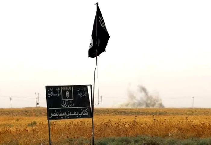 EXTERNE Statele Unite anunță că au efectuat atacuri „la scară largă” împotriva Statului Islamic în Siria