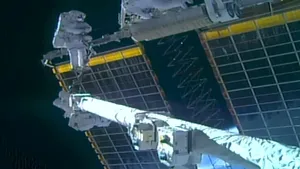 Doi astronauți au petrecut peste șapte ore în afara Stației Spațiale Internaționale. Ce au instalat la 420 de kilometri de Pământ