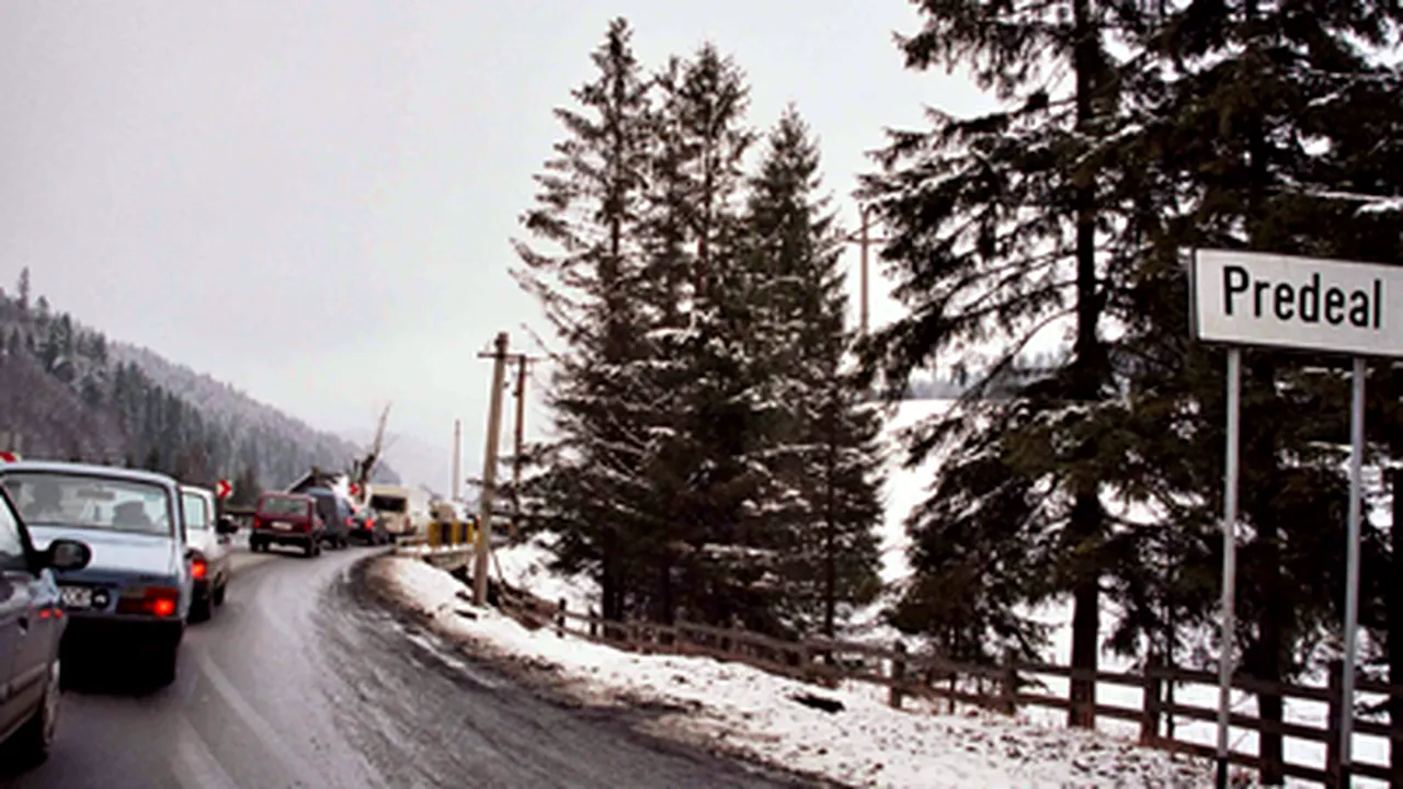 Traficul rutier pe DN1 dinspre Braşov către Predeal, restricţionat şi deviat pe DN1A