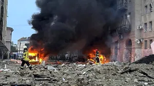 Războiul din Ucraina, ziua 593. Rusia atacă masiv estul Ucrainei / Zelenski compară Moscova cu Hamas / Grupul rus Killnet anunţă atacuri de hackeri împotriva Israelului / Urmează încă o iarnă grea pentru Ucraina / Rusia primeşte un nou lot de bombardiere SU-34 / Neue Zürcher Zeitung: Elveţia, cuib de spioni ruşi