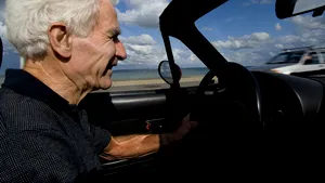 STUDIU: Muzica şi pictura fac bătrâneţea mai frumoasă 