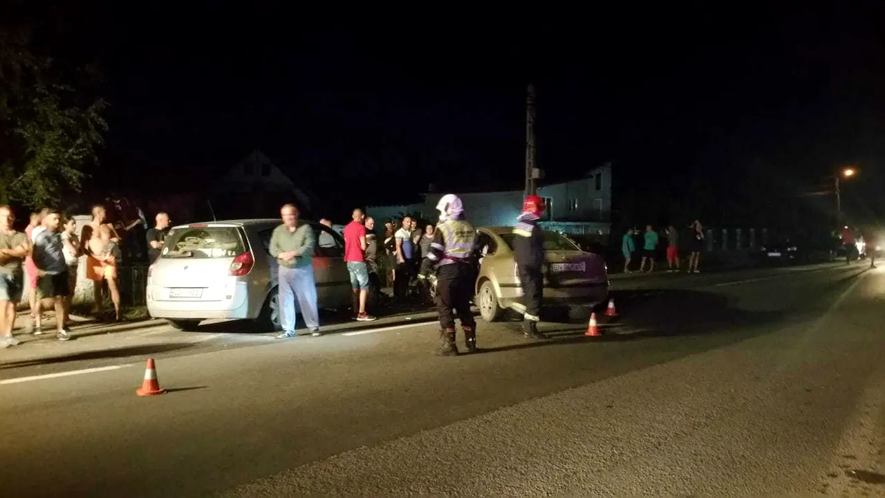 Patru persoane au fost rănite într-un accident rutier produs pe DN 17, în Bistriţa-Năsăud. Două dintre victime sunt copii