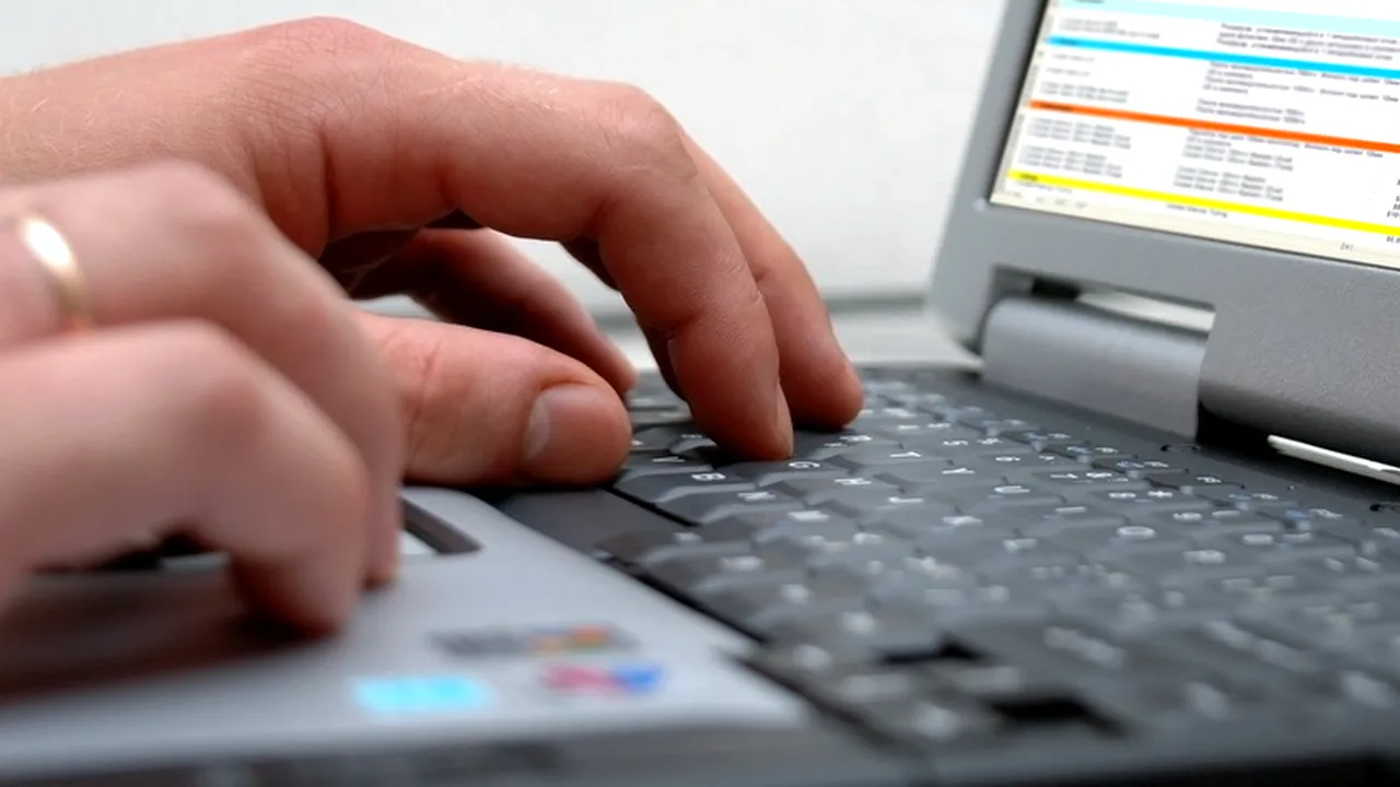 Studiu: Europenii se simt mai sociabili şi încrezători pe internet decât în viaţa reală