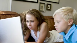 Google anunţă schimbări pentru siguranţa online a copiilor şi adolescenţilor. Ce presupune opţiunea SafeSearch