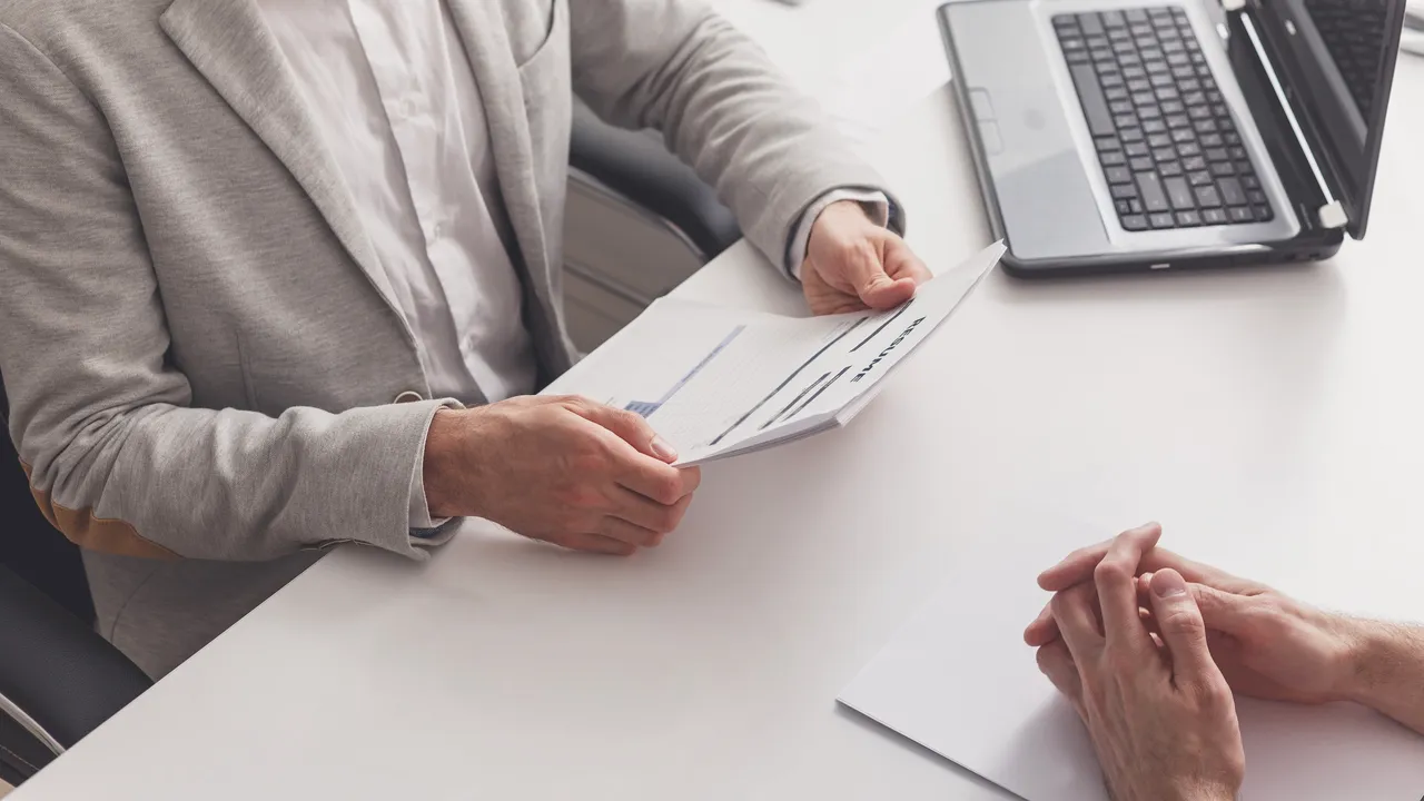 Mulţi tineri se pregătesc pentru job-uri care nu există