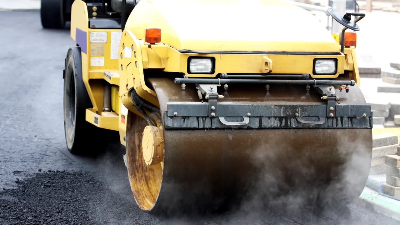 Uniunea Europeană contribuie cu 726 de milioane de euro la construirea drumului expres Craiova - Piteşti