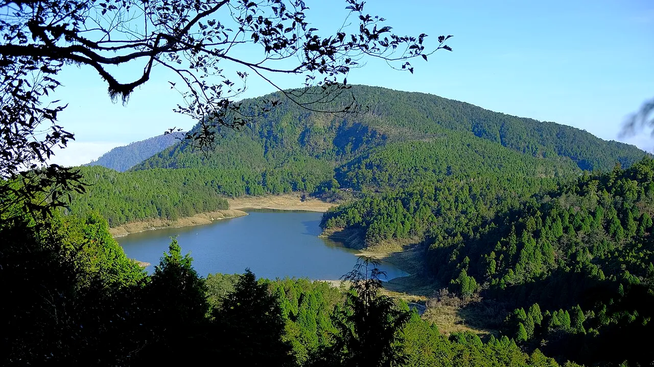 A fost deschis singurul traseu de drumeţie din lume pe care turiştii nu au voie să vorbească