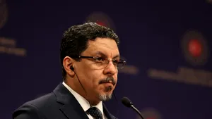 Yemen numește un nou prim-ministru după ce Mubarak a demisionat
