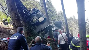 Accidentul de teleferic din Italia. Trei persoane au fost arestate