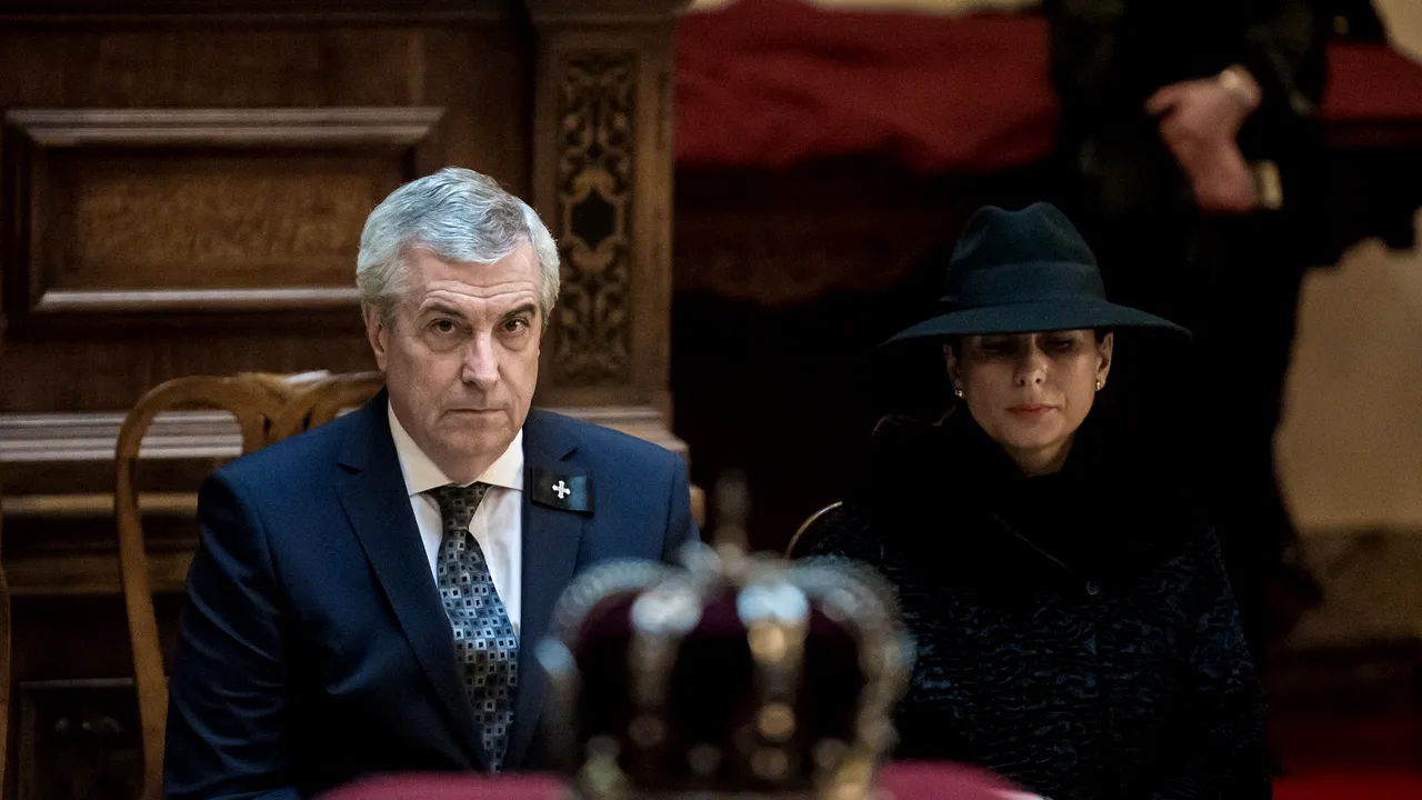 Tăriceanu, despre ziua cu trei semnificaţii: Am avut şansa să semnez legea care a readus 10 Mai în rândul sărbătorilor neamului