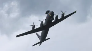 Avion rus interceptat de avioane britanice după pătrunderea în spațiul aerian polonez