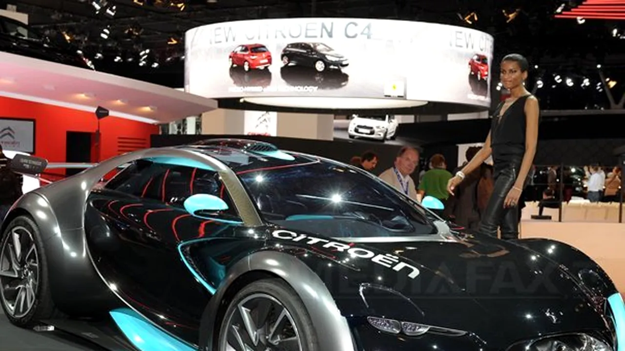 Vedetele din acest an ale salonului auto de la Paris: vehiculele electrice şi hibride - GALERIE FOTO