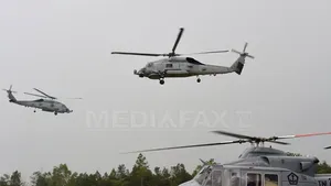 Unsprezece militari dispăruţi, după prăbuşirea unui elicopter al armatei SUA