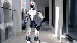 China poate construi mii de roboți umanoizi / Problema este cine-i cumpără