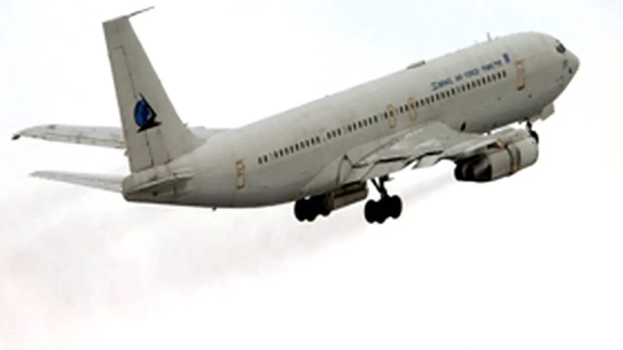 Tarom pune la dispoziţia lui Băsescu un Airbus