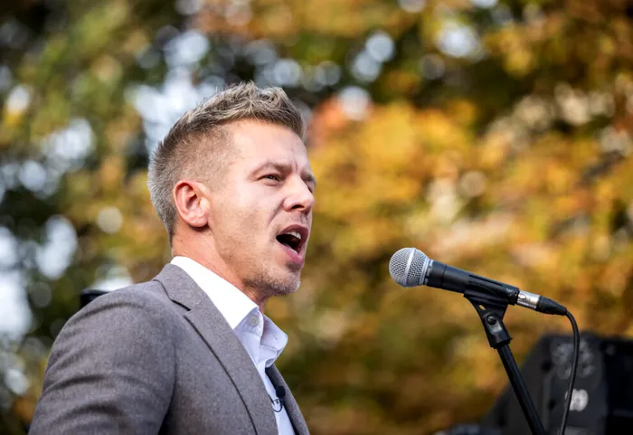 EXTERNE Magyar: Ministrul maghiar de externe distruge documente referitoare la sancțiunile UE