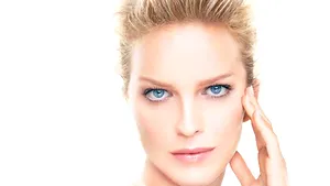 Eva Herzigova la 39 de ani. Cum arată celebrul fotomodel fără machiaj - FOTO 