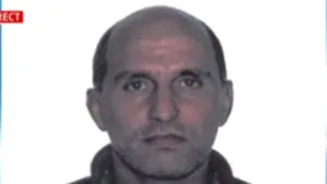 Fotografii indecente cu copii, găsite în casa unui bărbat acuzat că ar fi violat doi băieţi din Sibiu - VIDEO