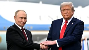 The Economist: Statele Unite discută cu Rusia despre construirea unui centru de date pe bază de energie nucleară și a unui tunel sub Strâmtoarea Bering