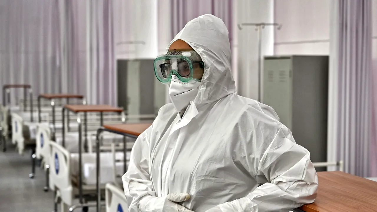 Avertisment dur al experţilor pentru români: ”În jurul datei de 23 august vom avea în jur de 800 de infecţii noi pe zi”
