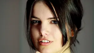 Trucuri pentru a arăta mai slabă cu ajutorul hainelor