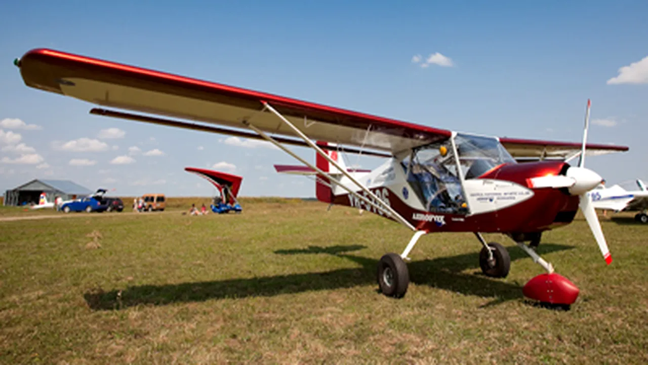 Campionatul naţional de aeronave ultrauşoare, la Şirna