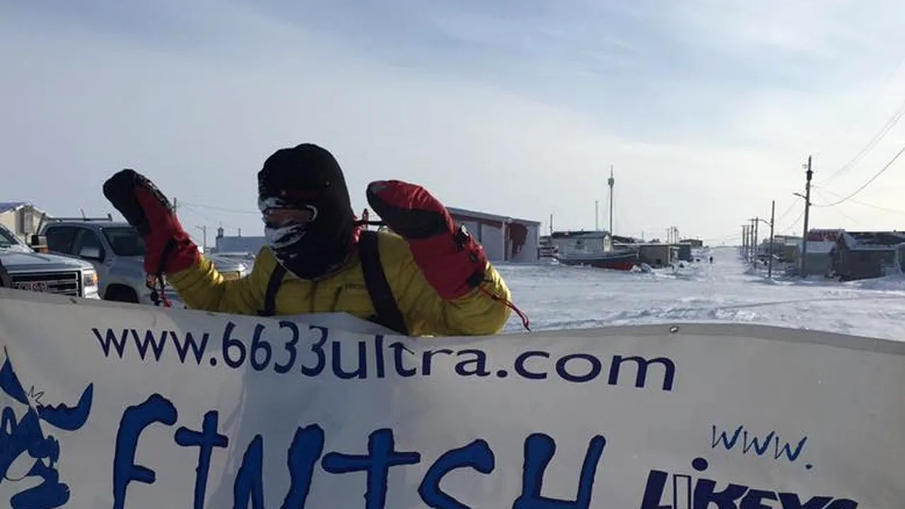 DIZGRAŢIAŢII. Povestea singurului român care a reuşit să câştige cel mai dur maraton din lume. Tibi Uşeriu, drumul de la infractor la campion: 
