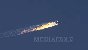 Protest în faţa ambasadei Turciei din Rusia, după doborârea avionului militar rus