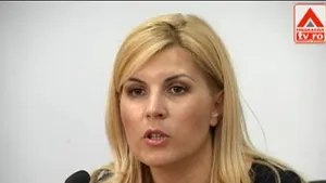 Udrea nu se va prezenta la audieri dacă nu va fi modificată componenţa comisiei
