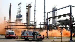 Incendiu puternic la Rafinăria Petromidia din Năvodari