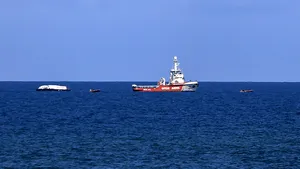 Nave încarcate cu ajutor umanitar pentru Gaza, oprite pe drum deoarece au rămas fără steag