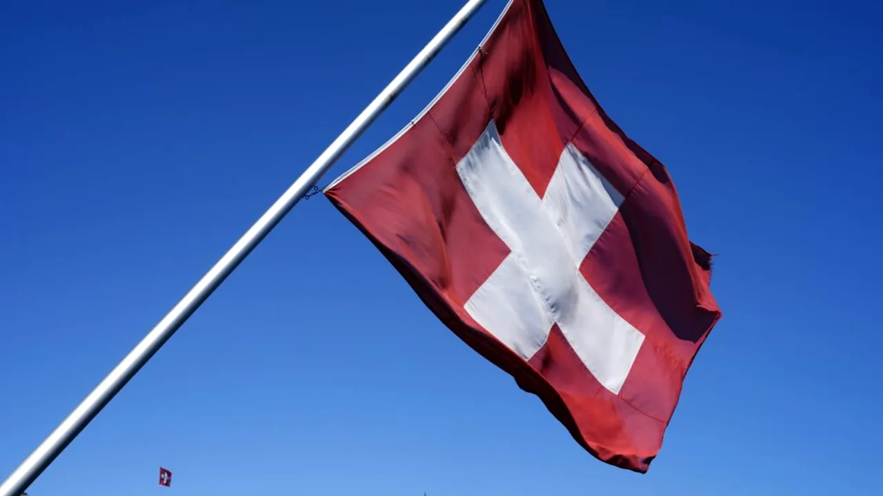 Elveția vrea să majoreze TVA pentru investiții în apărare