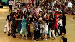 Şcoala privată, luată cu asalt. Învăţământul de stat, reclamat de părinţi şi puţin apreciat de elevi