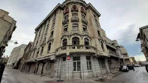 GALERIE FOTO: Ruina care spune povestea primelor curse transatlantice Constanţa-New York. Anii de glorie şi anii trişti ai Palatului Navigaţiei