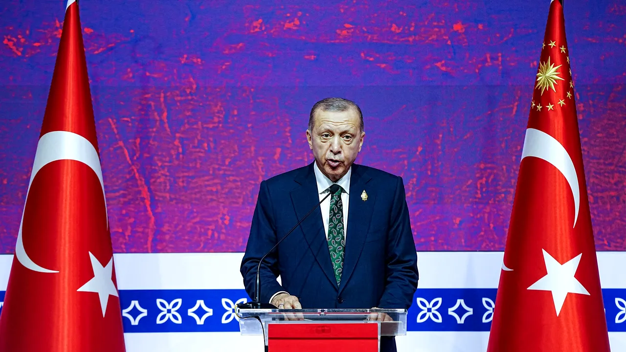 Erdogan, aflat în plină campanie electorală pentru alegerile din 2023, ameninţă kurzii din Siria cu o ofensivă terestră